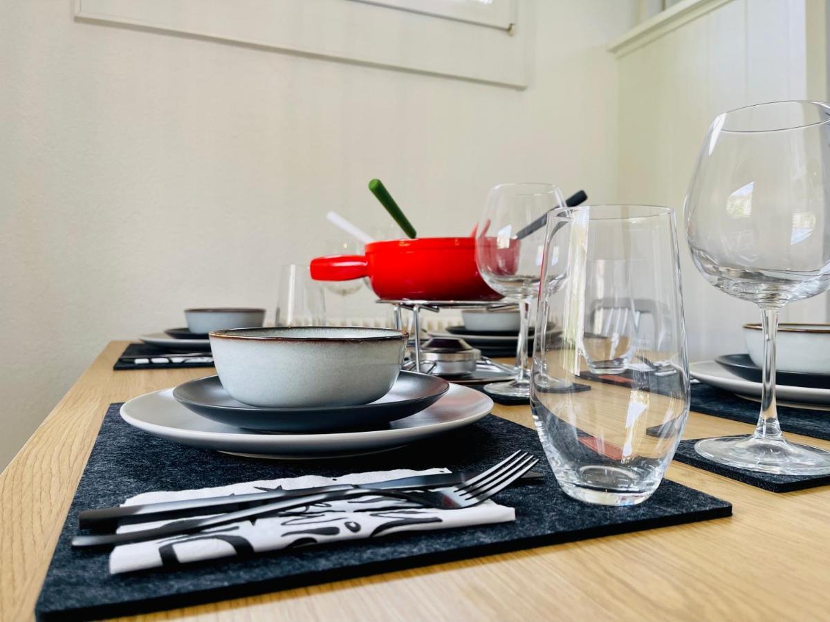 -the Urbanist- Lakeview Free Parking 2bd Fast Wifi Appartement Oberhofen